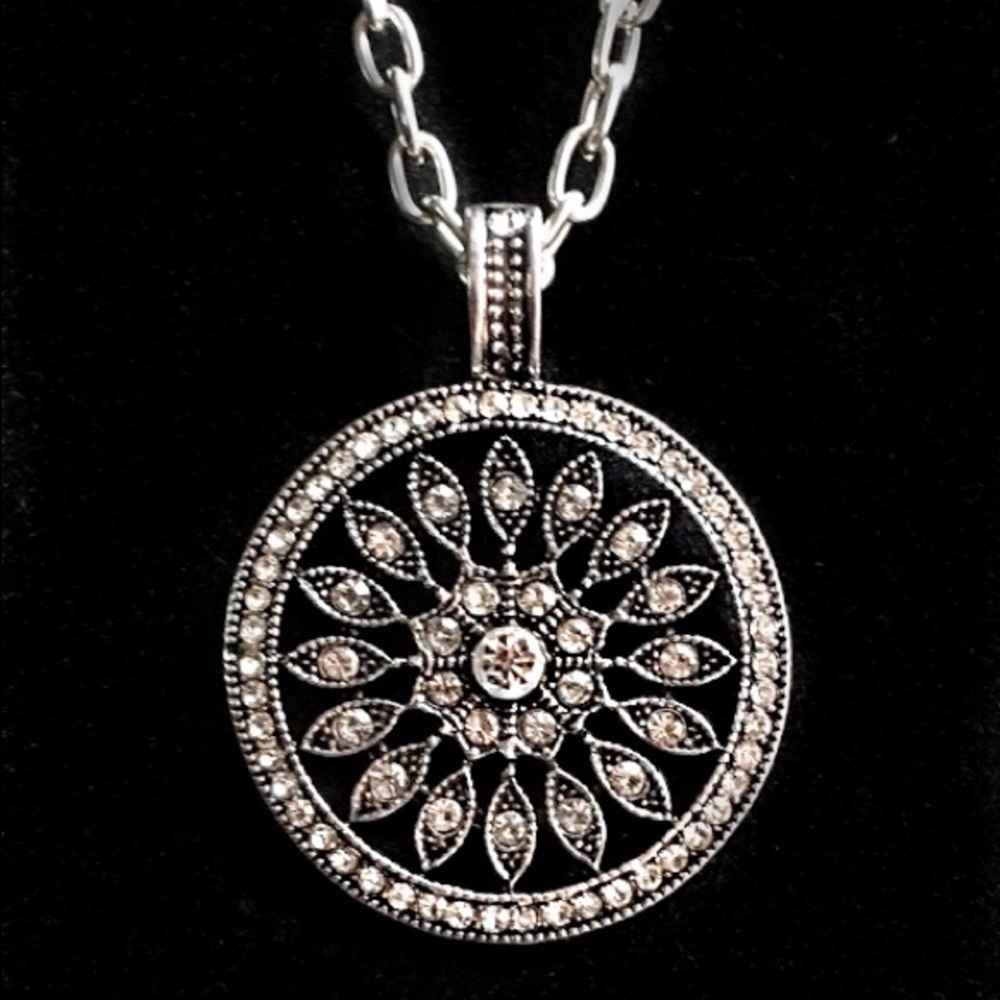 Extra Long Rhinestone Flower Pendant Necklace